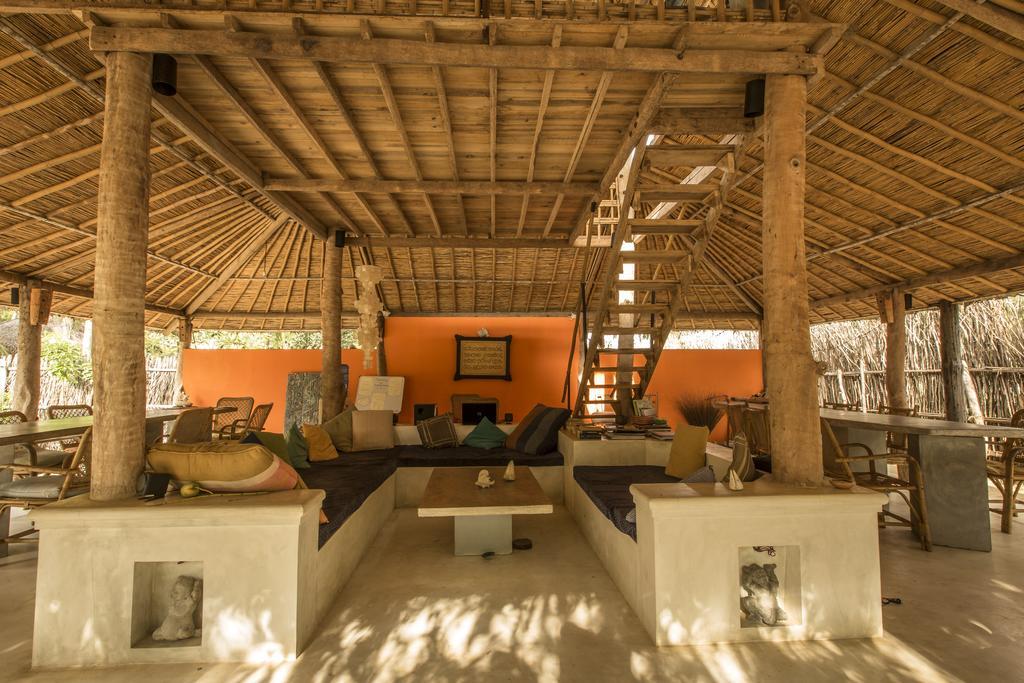 Cocodance Kitesurfing Resort Kalpitiya Exteriör bild