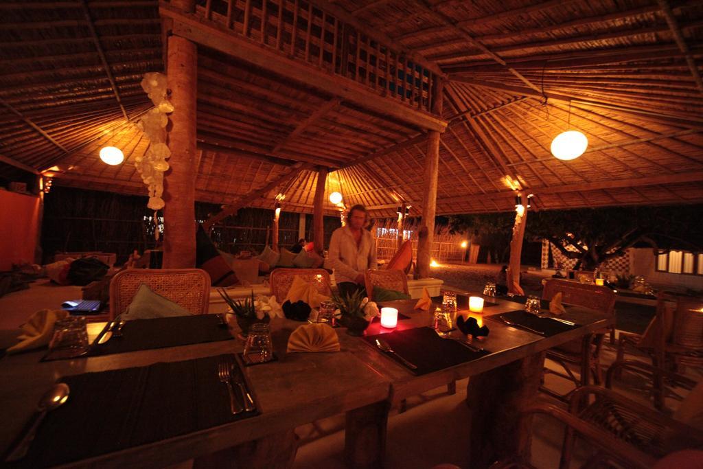 Cocodance Kitesurfing Resort Kalpitiya Exteriör bild