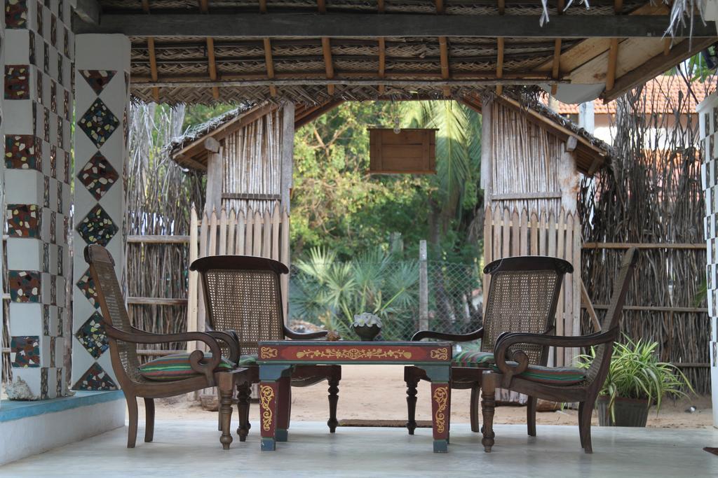 Cocodance Kitesurfing Resort Kalpitiya Exteriör bild