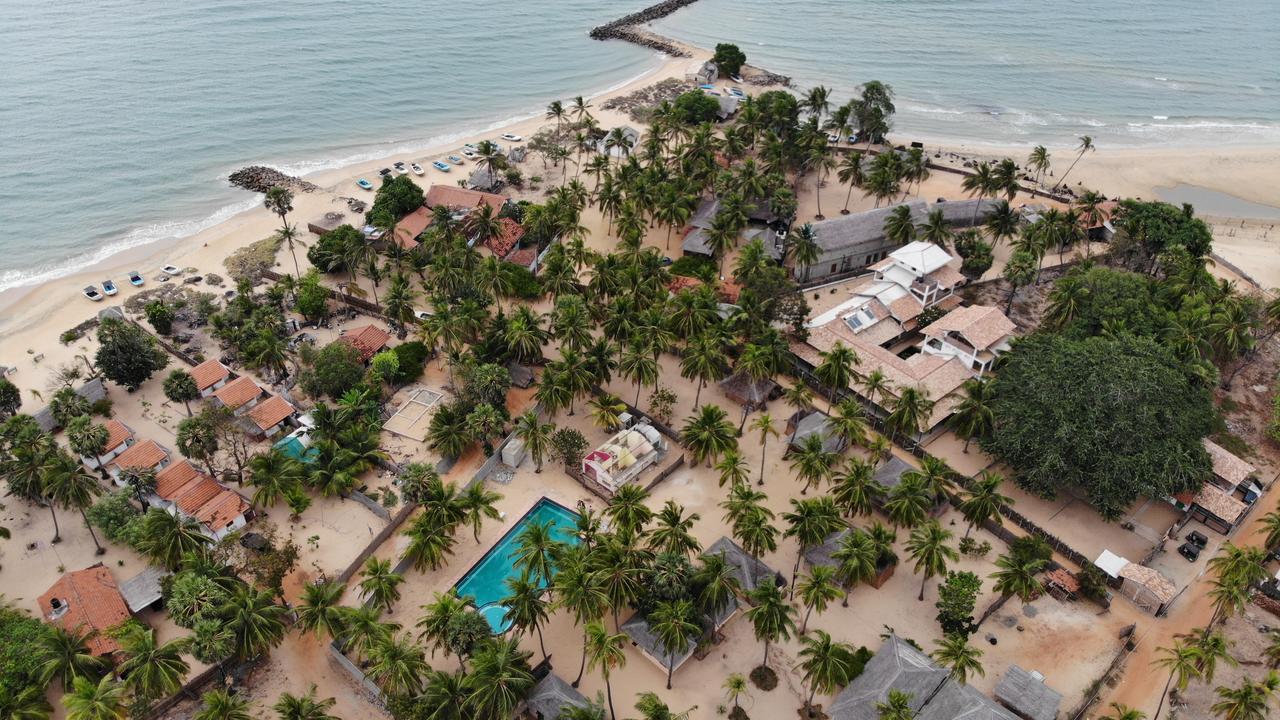 Cocodance Kitesurfing Resort Kalpitiya Exteriör bild