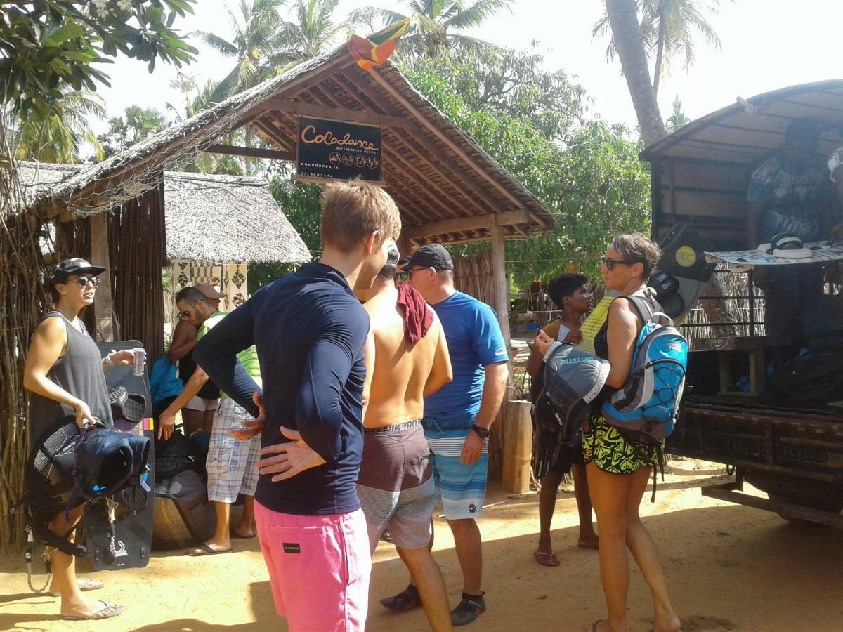 Cocodance Kitesurfing Resort Kalpitiya Exteriör bild